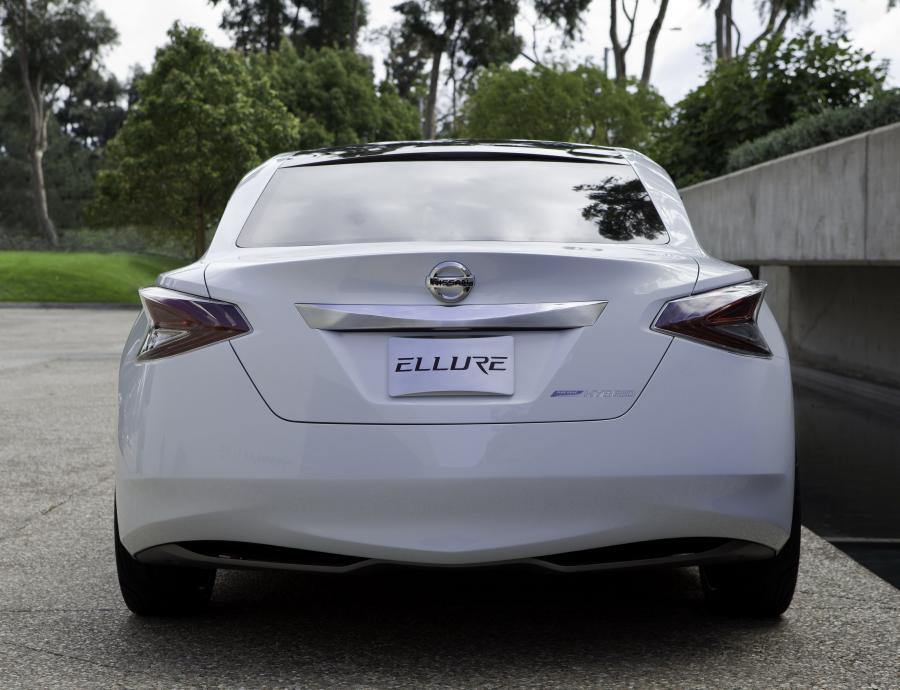  Nissan Ellure Concept 2010 года  (фото 39 из 52)